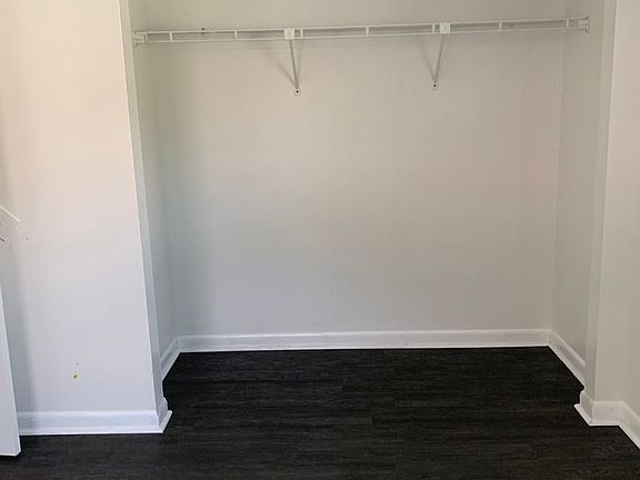 4th image of 109 NW 23rd Pl #7728286