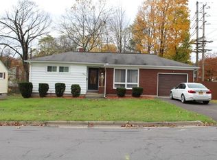 349 Doyleson Ave, Endwell, NY 13760