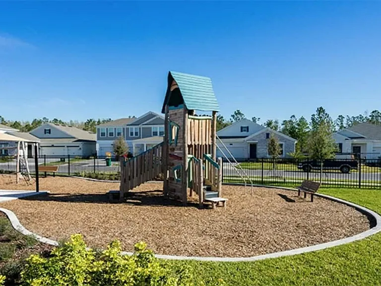 3120 Paradox Cir #4-ID1603843P — Photo 44