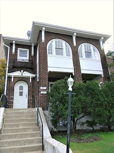 5618-5620 Beacon St Photo 1