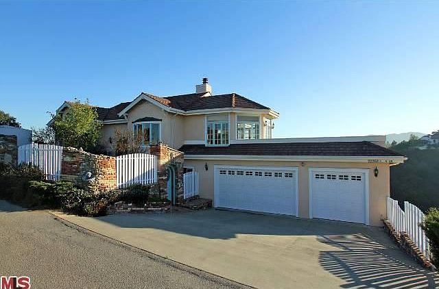 1st image of 22252 Alta Dr