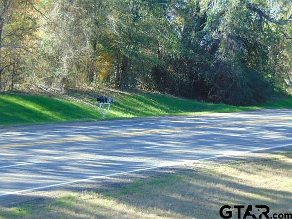3rd image of 25661 E Us Highway 79 E
