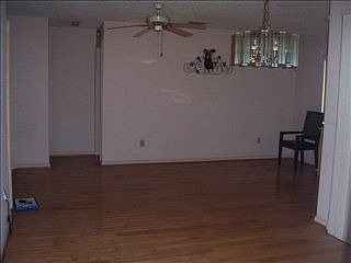 4th image of 45 Lake Forest Pl