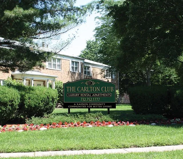 Carlton Club Apartments