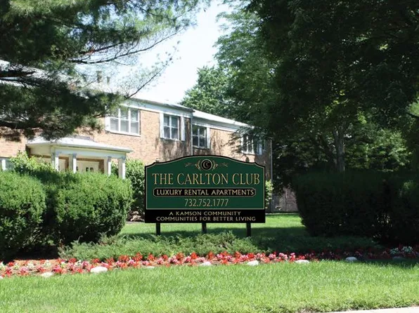 Carlton Club Apartments