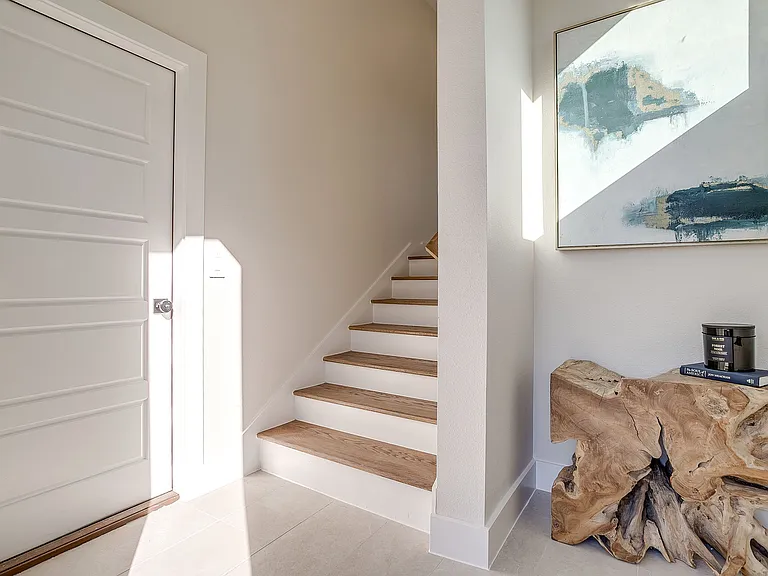 2824 Weisenberger St #102 — Photo 28