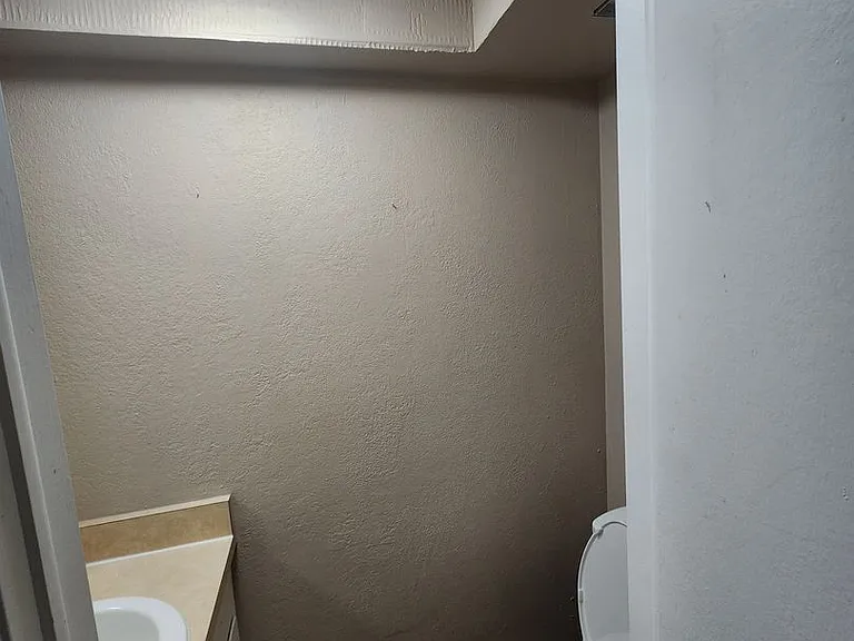 8712 Mariposa St — Photo 6