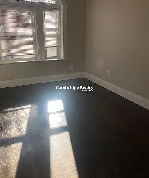 7 Strathmore Rd #3T — Photo 8