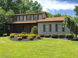 28 Gertrude St, Campbell, OH 44405