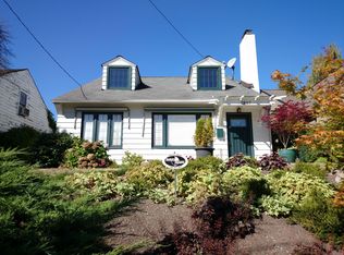 1807 31st Ave S, Seattle, WA 98144