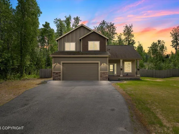 4660 E Mary Martin Dr, Wasilla, AK 99654