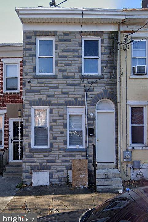 1st image of 1012 N Pine St