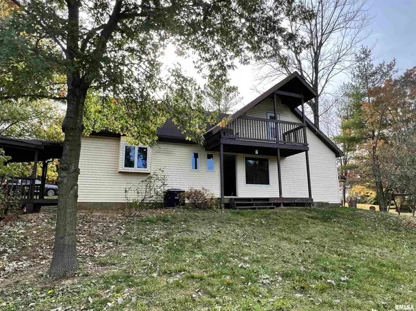 1860 Woodson Winchester Rd, Winchester, IL 62694
