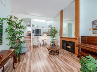 2909 Barrington Ct, Fullerton, CA 92831