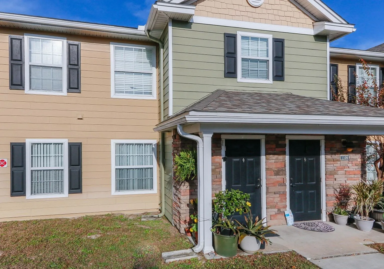Nautilus Cove - 2 Bedroom/2 Bath — Photo 1