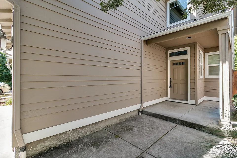 Beautiful 4-Bedroom, 3-Bath Home Close To Gilham Park! — Photo 3