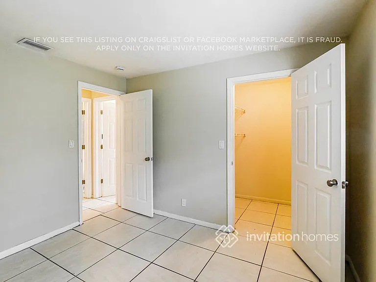 1380 SW 26th Ter — Photo 14