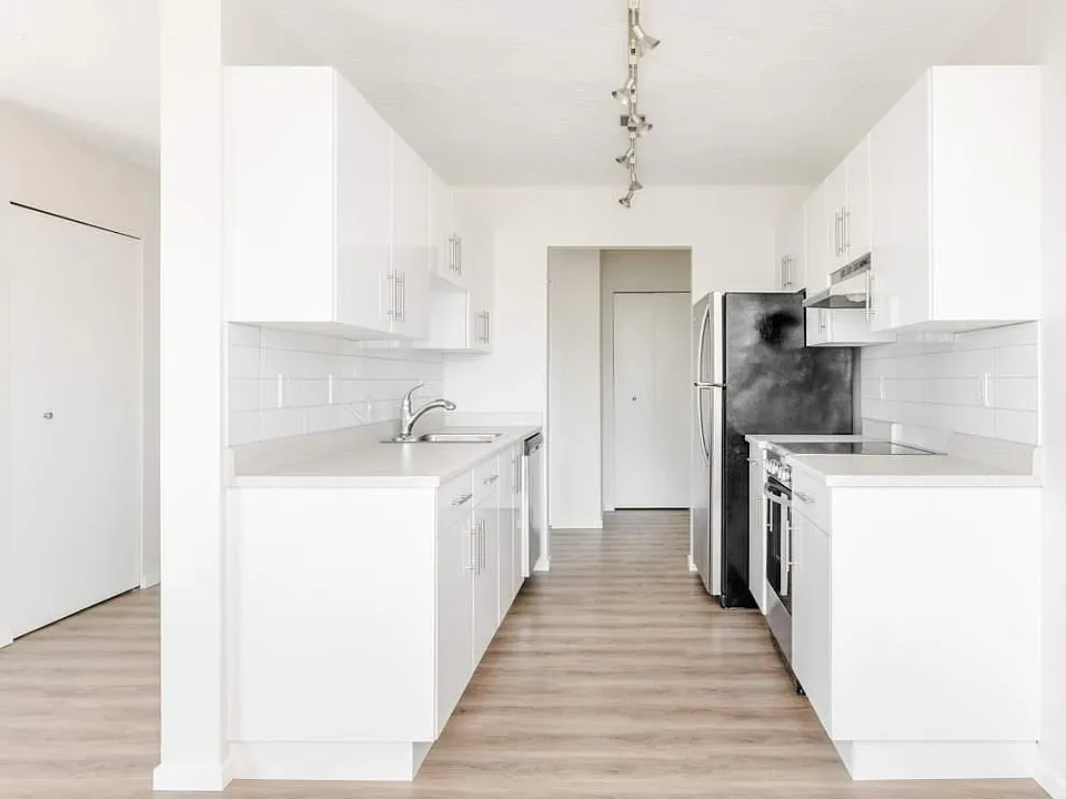 2433 Malaview Ave #NRS01