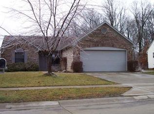 8 Village Pkwy, Pendleton, IN 46064
