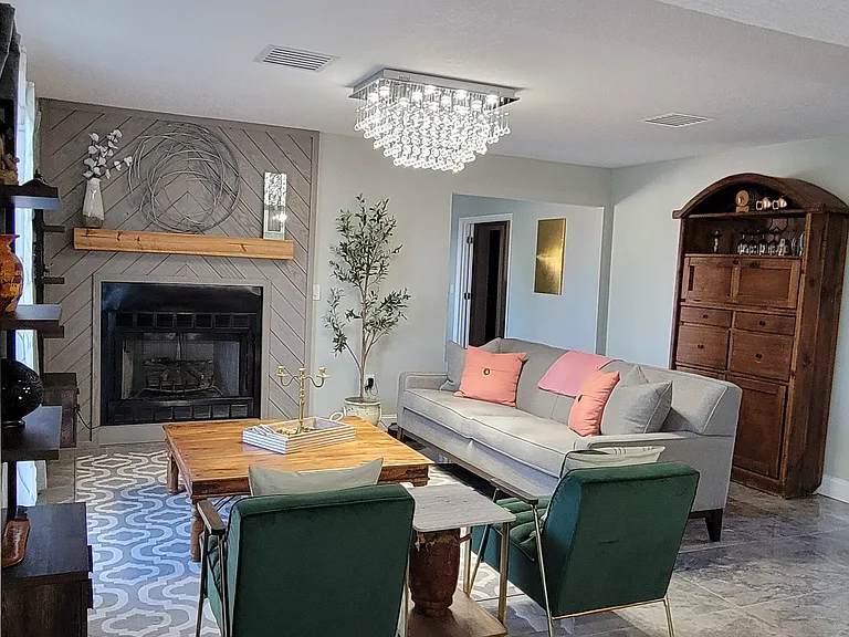 654 Madrid Dr — Photo 20