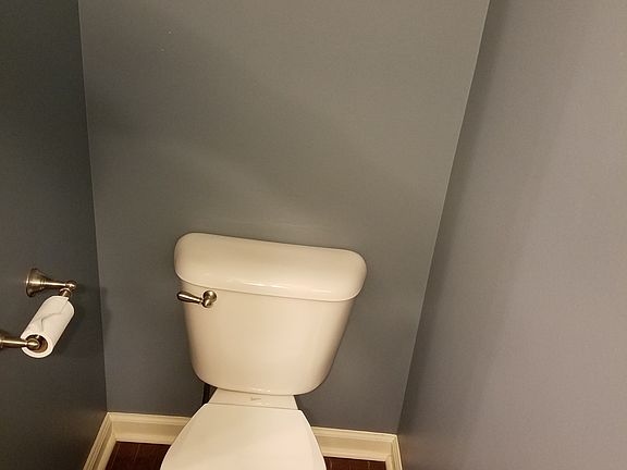 1/2 bath