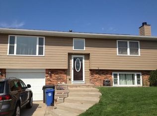 2706 Tomahawk Dr, Rapid City, SD 57702