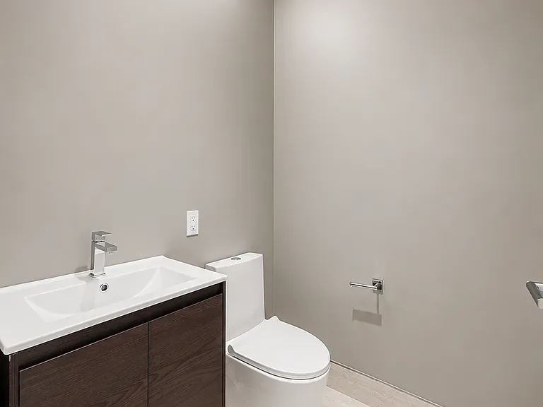 91 Bruckner Blvd #113 — Photo 8