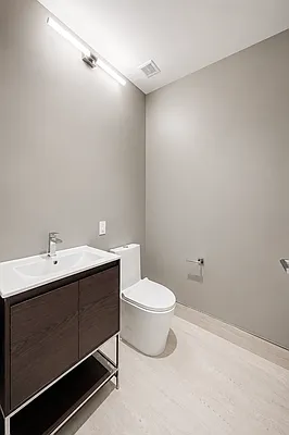 Bathroom, photo 1
