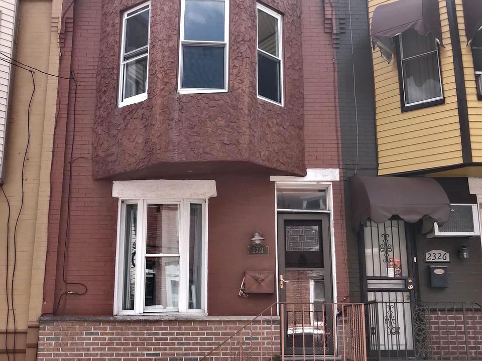 1st image of 2324 Watkins St