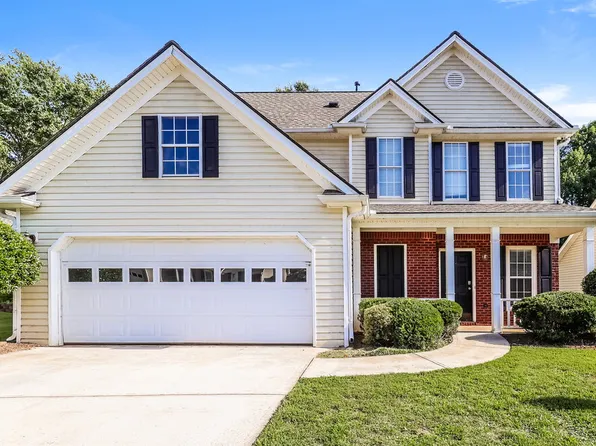 426 Baldwin Ct, Newnan, GA 30263