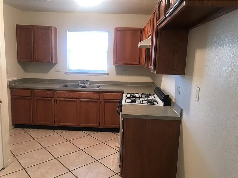 12489 Tierra Bella Dr — Photo 6