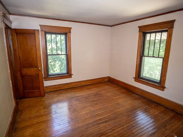 707 Hazel St #2