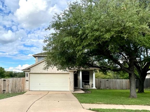 3rd image of 909 Audra Street