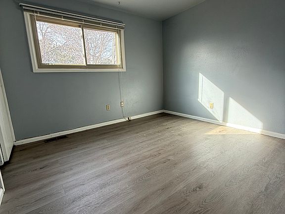 4th image of 15135 E Wesley Ave