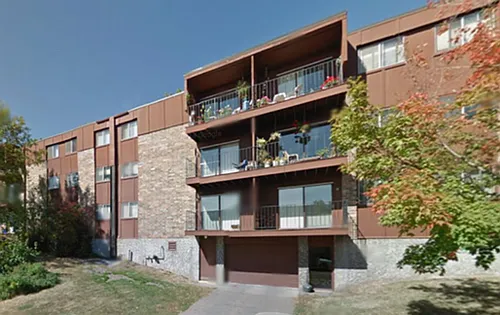 1725 Kenwood Ave Photo 1