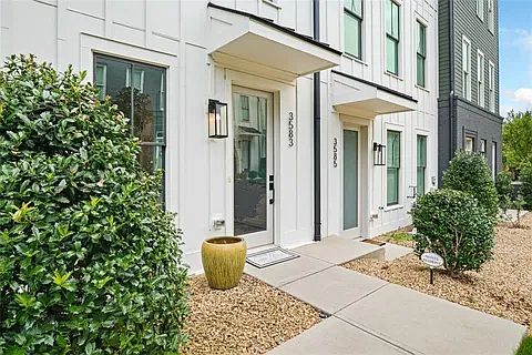 4th image of 3583 Candler Ct