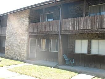 1st image of 1223 N 77th St