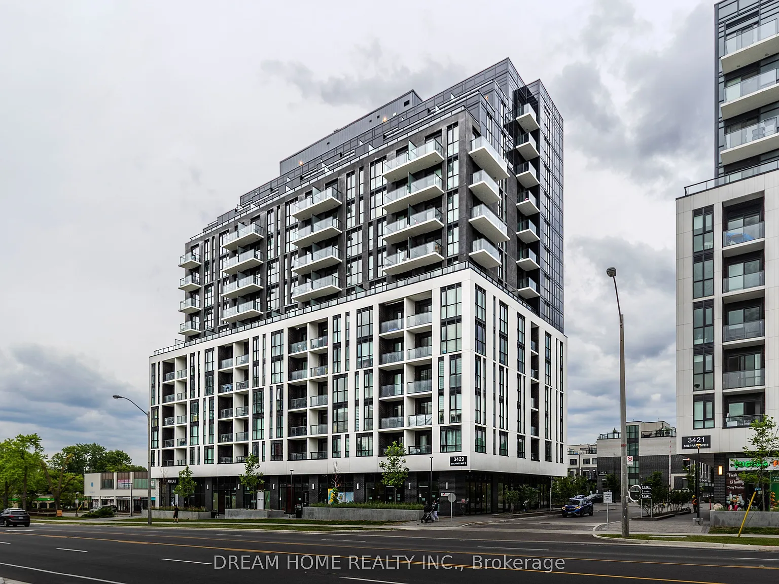 3 bed, $2,850 — Photo 1