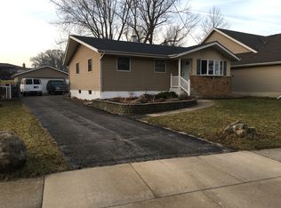 607 E Joliet St, Schererville, IN 46375