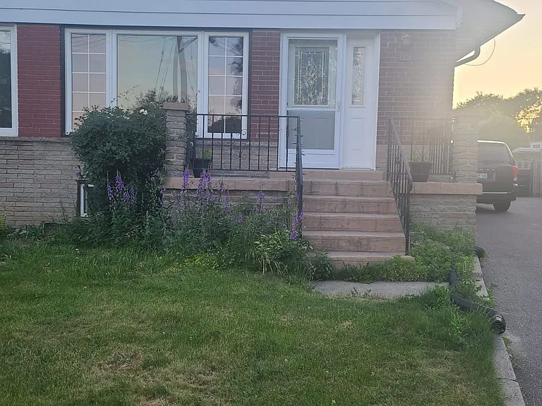 108 Rochman Blvd #BASEMENT — Photo 3