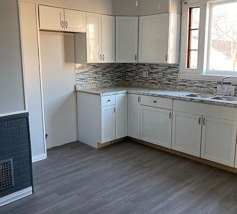 5th image of 76 Bickford Ave