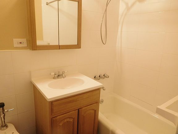 5th image of 139-81 35th Ave Suite 6N