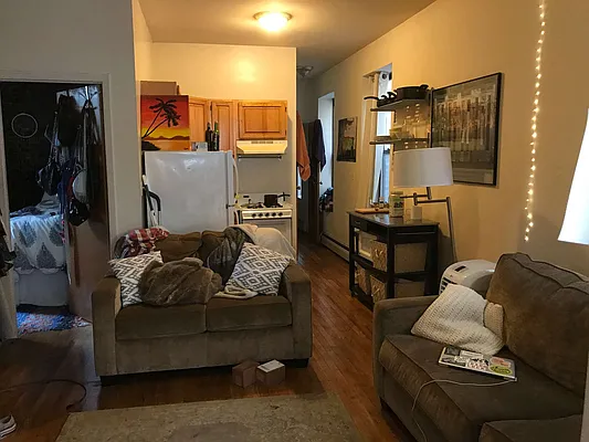 Rented by ArdorNY | media 15