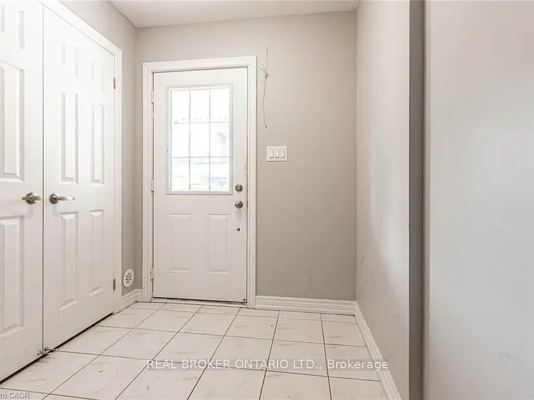 420 Linden Dr #31 — Photo 4