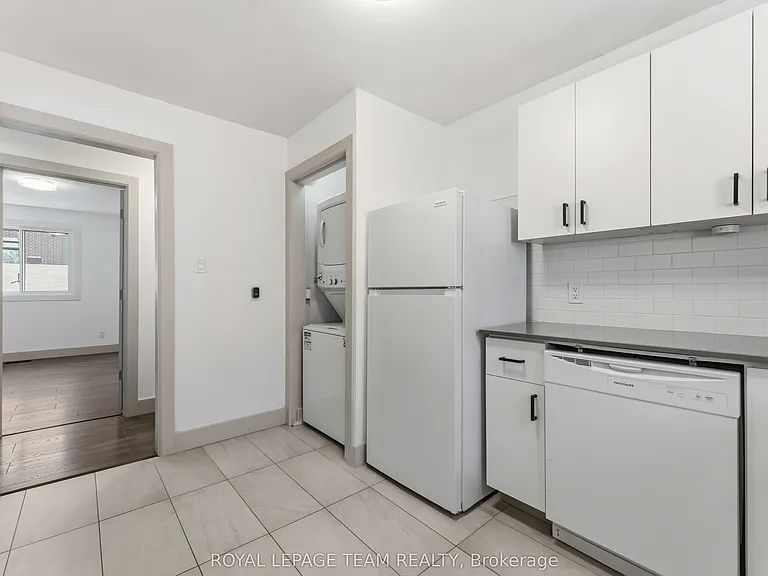 204 Donald St #2 — Photo 18
