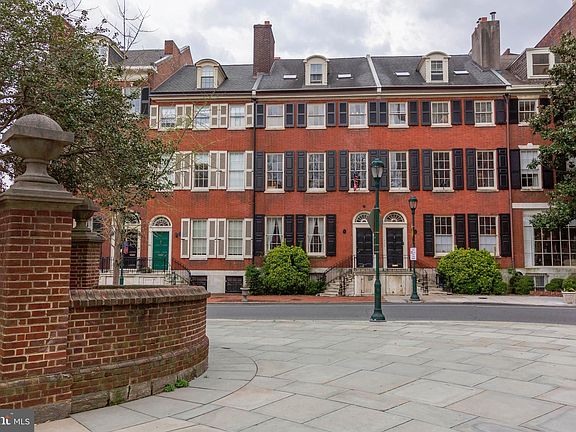 2nd image of 704-6 S Washington Sq #3E