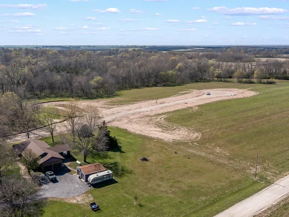 2738 Butler Pl, Kingdom City, MO 65262