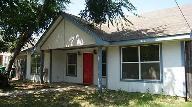 1st image of 687 Hardy St