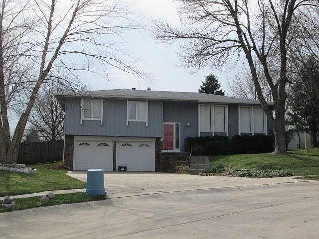 1st image of 15521 Marcy Cir