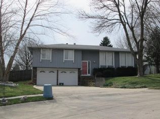 15521 Marcy Cir, Omaha, NE 68154